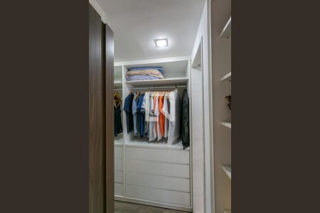 Apartamento para alugar com 176m², 4 quartos e 4 vagasCloset da suíte 4