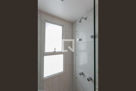 Apartamento para alugar com 176m², 4 quartos e 4 vagasBanheiro da Suíte 1