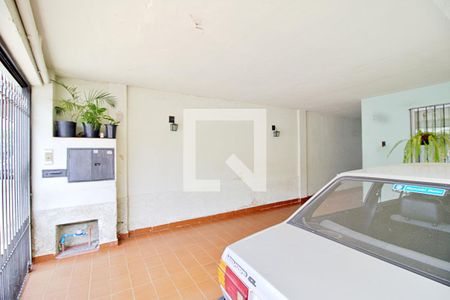 Casa à venda com 170m², 2 quartos e 2 vagasGaragem