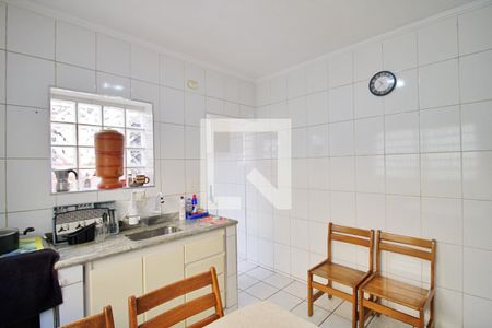 Casa à venda com 170m², 2 quartos e 2 vagasCozinha