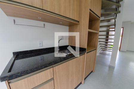 Casa para alugar com 98m², 2 quartos e 2 vagasCozinha