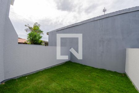 Casa para alugar com 98m², 2 quartos e 2 vagasQuintal