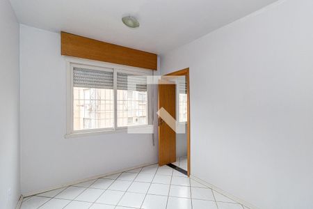 Quarto de apartamento para alugar com 1 quarto, 44m² em Rubem Berta, Porto Alegre