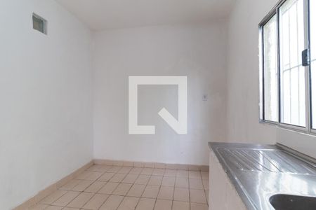 Casa para alugar com 60m², 1 quarto e 1 vaga Casa para alugar com 60m², 1 quarto e 1 vagaCozinha