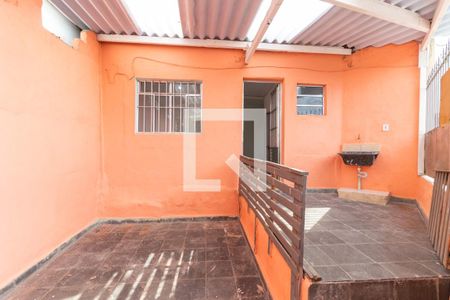 Casa para alugar com 60m², 1 quarto e 1 vaga Casa para alugar com 60m², 1 quarto e 1 vagaGaragem