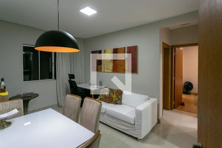 Sala de apartamento para alugar com 2 quartos, 51m² em Santo Antônio, Belo Horizonte