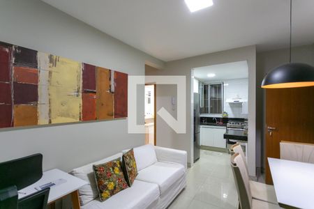 Sala de apartamento para alugar com 2 quartos, 51m² em Santo Antônio, Belo Horizonte