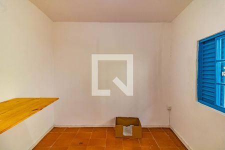 Casa à venda com 240m², 3 quartos e 2 vagasQuarto de Serviço