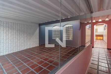 Casa à venda com 240m², 3 quartos e 2 vagasGaragem