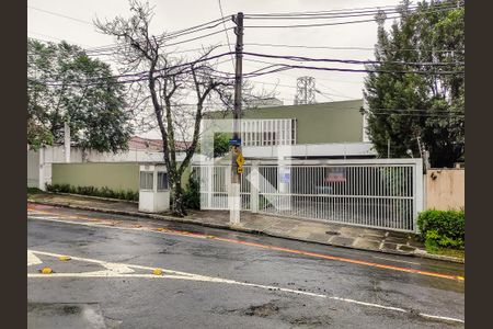 Casa à venda com 400m², 4 quartos e 4 vagasFachada