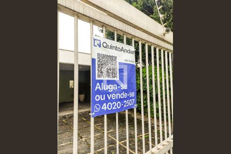 Casa à venda com 400m², 4 quartos e 4 vagasFachada