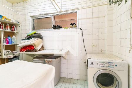 Casa à venda com 400m², 4 quartos e 4 vagasÁrea de Serviço