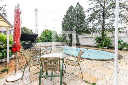 Casa à venda com 400m², 4 quartos e 4 vagasPiscina
