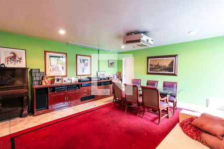 Casa à venda com 400m², 4 quartos e 4 vagasSalão de Festa