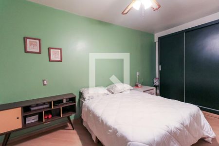 Casa à venda com 400m², 4 quartos e 4 vagasSuíte 2