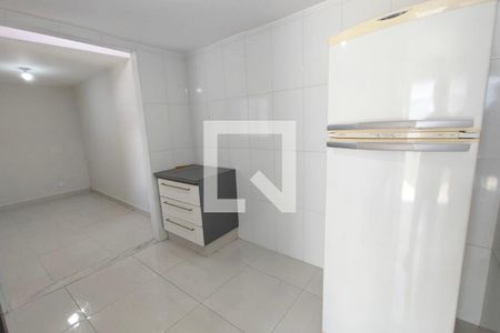 Casa para alugar com 100m², 2 quartos e 2 vagas Casa para alugar com 100m², 2 quartos e 2 vagasCozinha