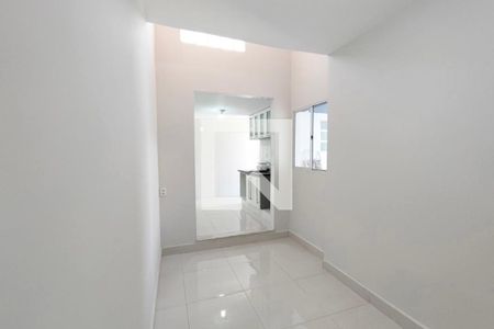 Sala de Estar de casa para alugar com 2 quartos, 100m² em Vila Padre Manoel de Nóbrega, Campinas