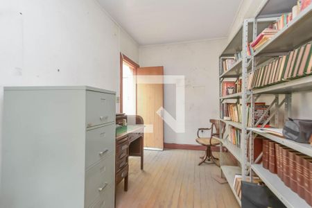 Casa para alugar com 400m², 3 quartos e 2 vagas Casa para alugar com 400m², 3 quartos e 2 vagasQuarto edícula superior