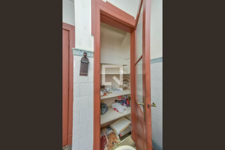 Casa para alugar com 400m², 3 quartos e 2 vagas Casa para alugar com 400m², 3 quartos e 2 vagasDespensa