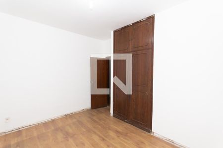 Casa para alugar com 220m², 5 quartos e 6 vagasQuarto 1