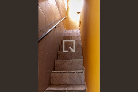 Casa à venda com 200m², 3 quartos e 1 vagaEscada