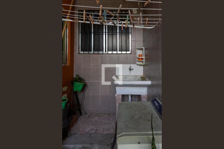 Casa à venda com 200m², 3 quartos e 1 vagaÁrea de Serviço