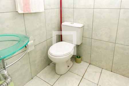 Casa à venda com 200m², 3 quartos e 1 vagabanheiro