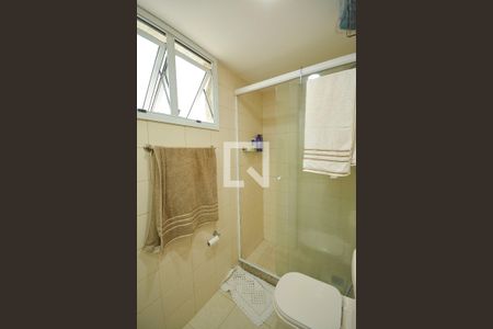 Apartamento à venda com 80m², 3 quartos e 1 vagaBanheiro da suíte