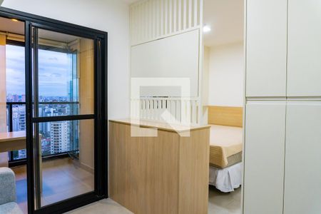 Sala/Cozinha de kitnet/studio para alugar com 1 quarto, 30m² em Chácara Inglesa, São Paulo