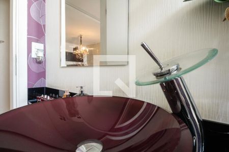 Apartamento à venda com 115m², 2 quartos e 3 vagas Apartamento à venda com 115m², 2 quartos e 3 vagasLavabo