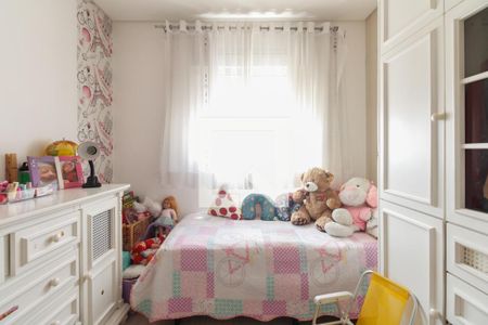 Apartamento à venda com 115m², 2 quartos e 3 vagas Apartamento à venda com 115m², 2 quartos e 3 vagasQuarto