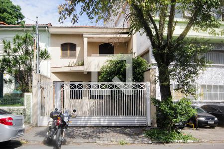 Casa para alugar com 35m², 1 quarto e 1 vaga Casa para alugar com 35m², 1 quarto e 1 vagaFachada principal