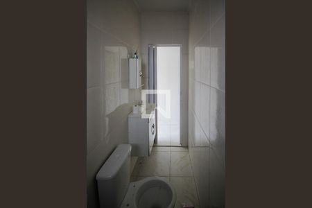 Banheiro de casa para alugar com 1 quarto, 35m² em São João Climaco, São Paulo