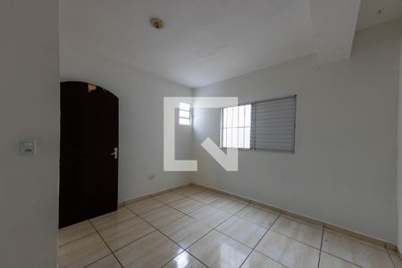 Quarto 2 de casa para alugar com 2 quartos, 50m² em Vila Bela, São Paulo