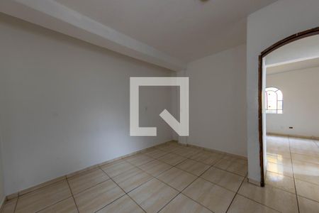 Quarto 2 de casa para alugar com 2 quartos, 50m² em Vila Bela, São Paulo