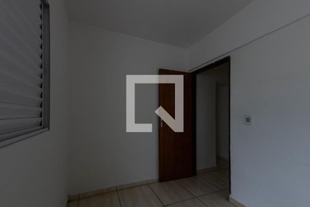 Quarto 1 de casa para alugar com 2 quartos, 50m² em Vila Bela, São Paulo