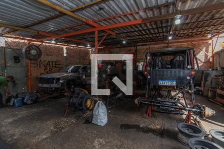 Casa à venda com 400m², 3 quartos e 3 vagasGalpão