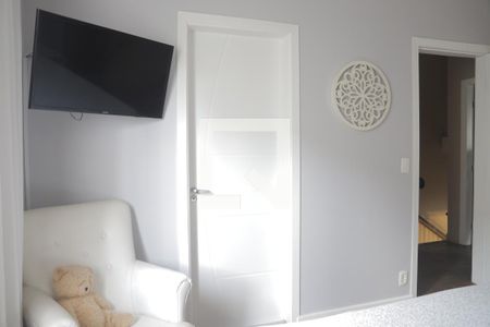 Casa à venda com 220m², 5 quartos e 2 vagassuite