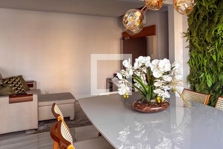 Apartamento à venda com 2 quartos, 77m² em Jardim Fonte do Morumbi, São Paulo