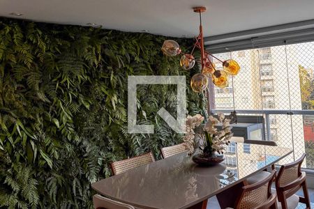 Apartamento à venda com 2 quartos, 77m² em Jardim Fonte do Morumbi, São Paulo