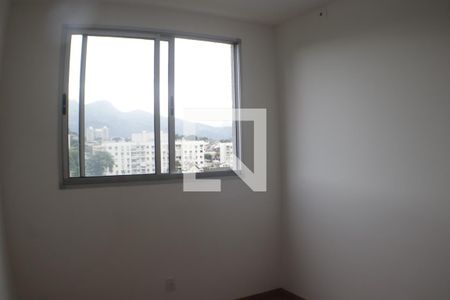 Quarto 1 de apartamento para alugar com 2 quartos, 50m² em Pechincha, Rio de Janeiro