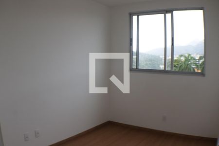 Quarto 1 de apartamento para alugar com 2 quartos, 50m² em Pechincha, Rio de Janeiro