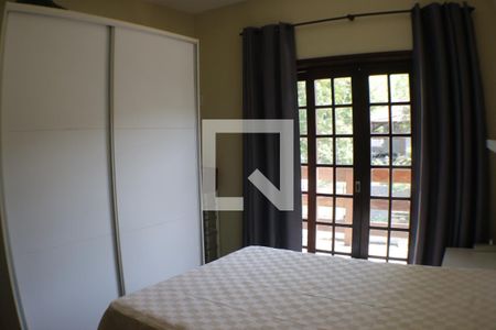 Casa de condomínio à venda com 420m², 5 quartos e 4 vagasQuarto 1