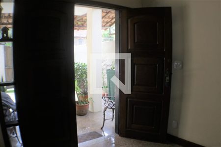 Casa de condomínio à venda com 420m², 5 quartos e 4 vagasHall de entrada