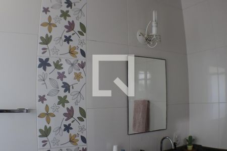 Casa de condomínio à venda com 420m², 5 quartos e 4 vagasBanheiro do Quarto 3