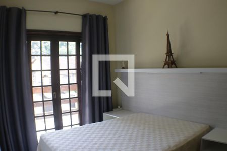Casa de condomínio à venda com 420m², 5 quartos e 4 vagasQuarto 1
