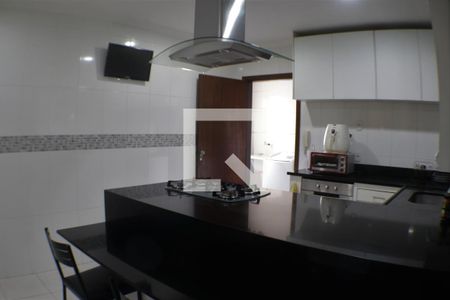 Casa de condomínio à venda com 420m², 5 quartos e 4 vagasCozinha