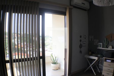 Casa de condomínio à venda com 420m², 5 quartos e 4 vagasQuarto 3 - Suíte