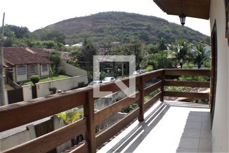 Casa de condomínio à venda com 420m², 5 quartos e 4 vagasVaranda