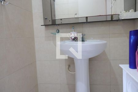 Casa à venda com 167m², 3 quartos e 3 vagasBanheiro da Suíte